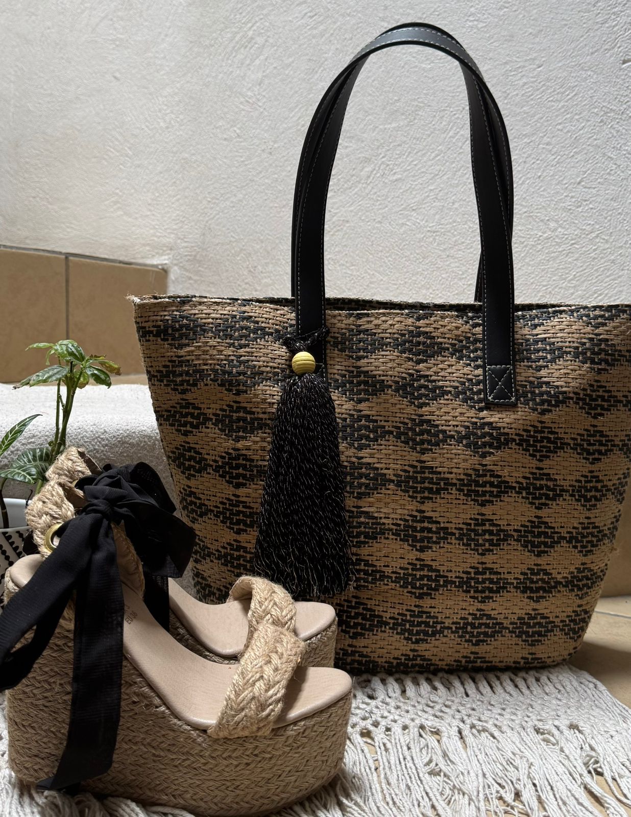 Bolsa Amira